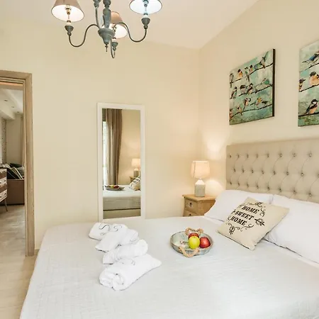 Enastron Apartment *